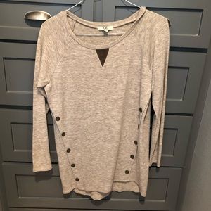 Ya Los Angeles sweater